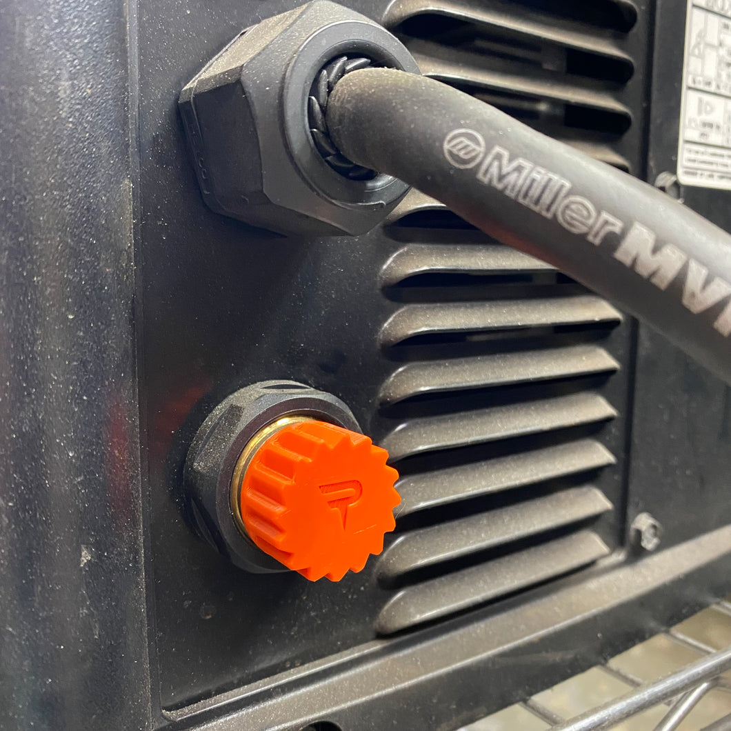 Male Argon Line and Machine Plug